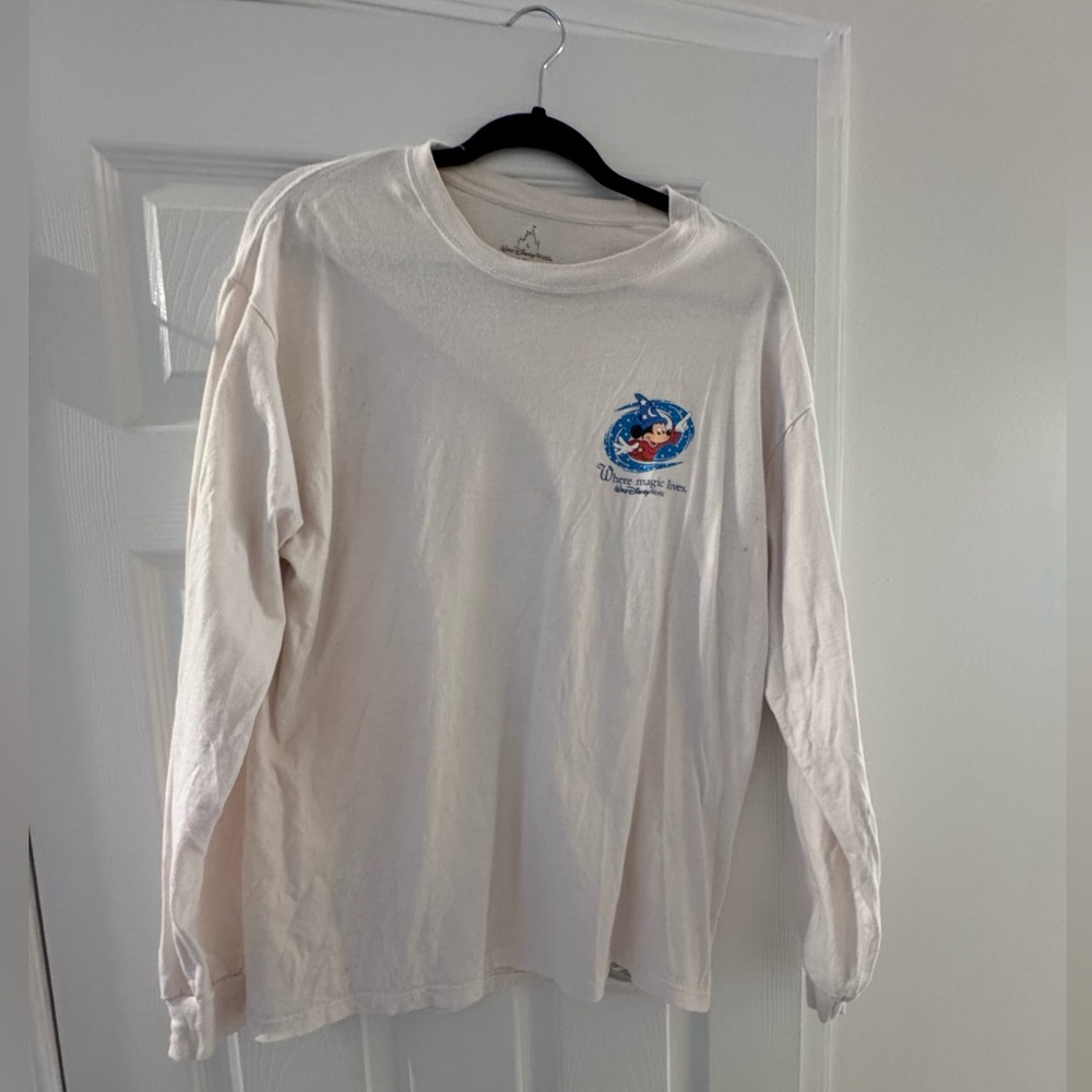 Vintage Hanes Disney Parks Walt Disney World Where Magic Lives Long Sleeve Tee